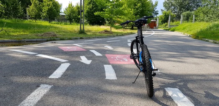 Lunca Argeşului, parcul în care ce se clădeşte azi, mâine o ia la vale