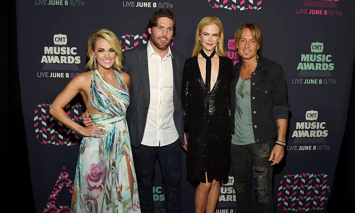 2016 CMT Music Awards Red Carpet jpeg