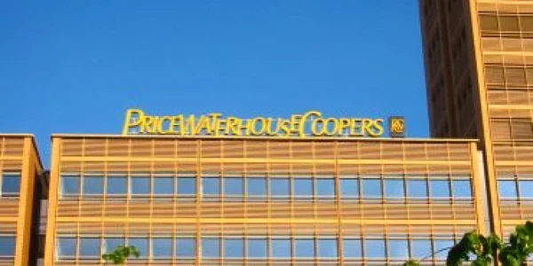 PwC îşi trimite toţi angajaţii în concediu fără plată de 15 zile - Revista presei economice