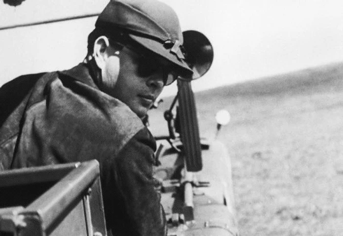 Jeep Regele Mihai (1) jpeg