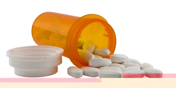 Multe medicamente ieftine ar putea fi scoase de pe listele de compesate