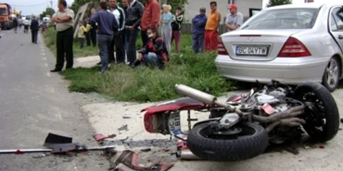 Bacău: Dosar penal pentru şoferul care nu a dat prioritate motocicletei (UPDATE)