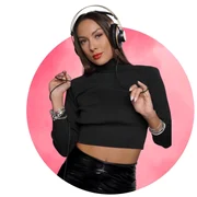 DJ Lalla Laura Rosca Sursa Facebook LR jpg