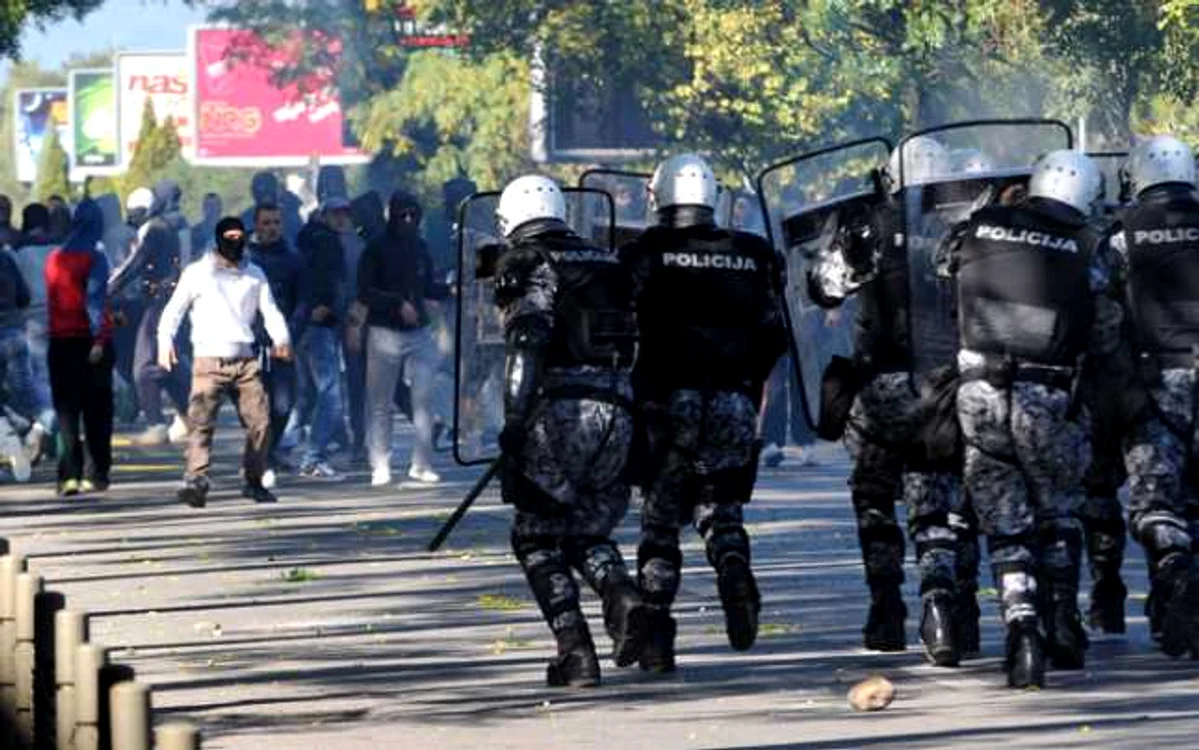 Forţele de ordine a trebuit să facă uz de gaze lacrimopgene