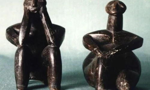 Unde a dispărut de mai bine de nouă ani Gânditorul de la Hamangia jpeg