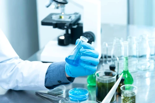 Un nou studiu real-world arată că semaglutida reduce cu 57% riscul de infarct, AVC sau deces, comparativ cu tirzepatida