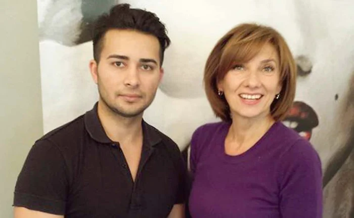 
    “O persoană foarte amabilă”.  Aşa o descrie Lucian Zoltan pe Prima Doamnă  