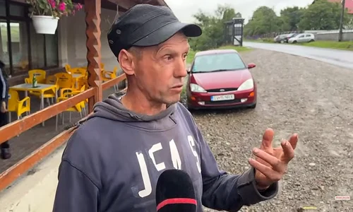 barbatul care a ajuns primul la Drona prabusita in Suceava, captura Ziarul de iasi png
