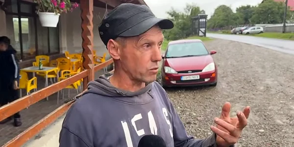 barbatul care a ajuns primul la Drona prabusita in Suceava, captura Ziarul de iasi png