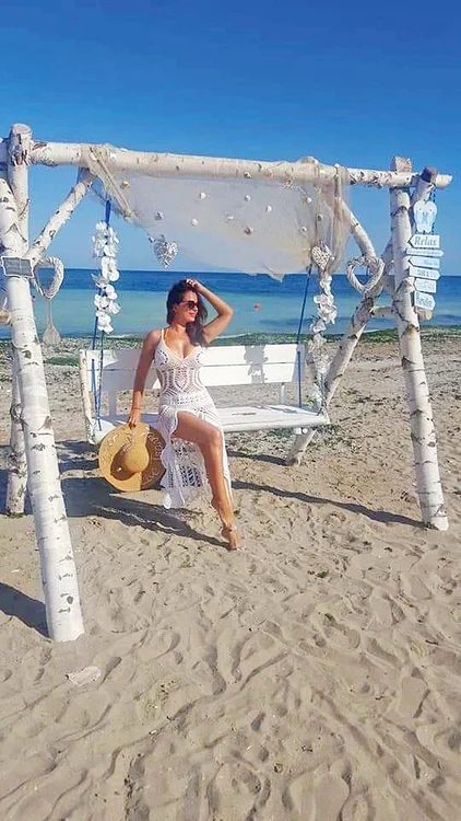 2018 - Deea avea o talie de invidiat