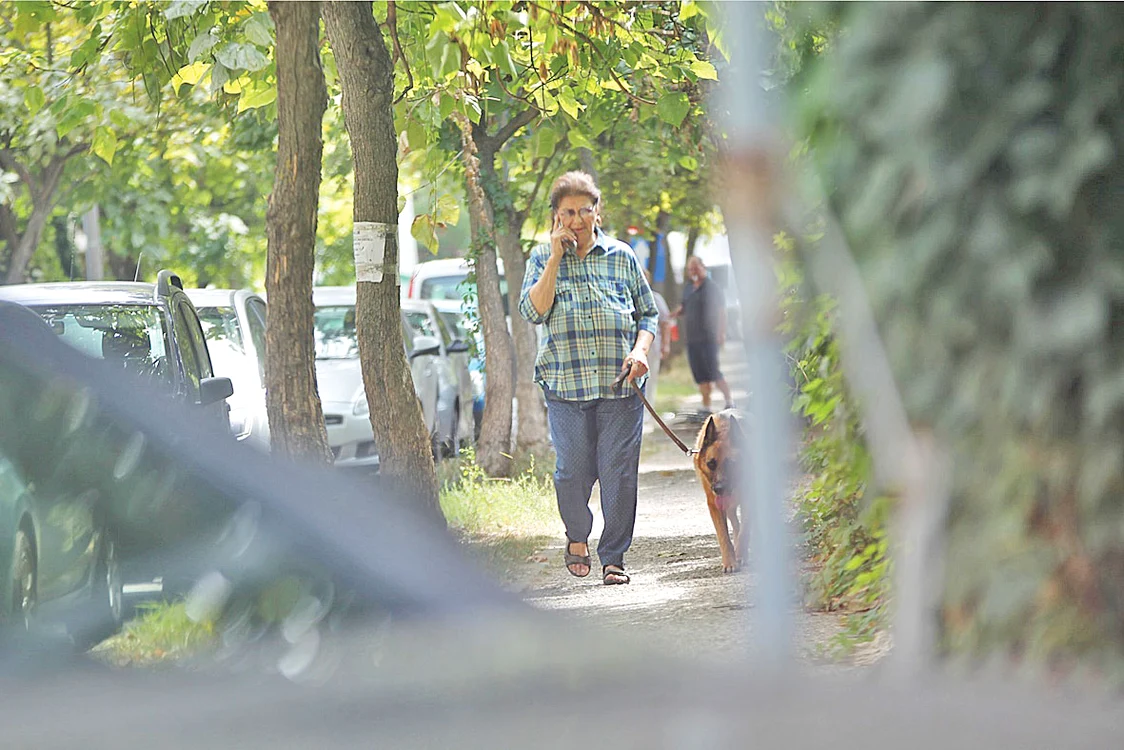 Septembrie. Irina Loghin înconjoară Herăstrăul în fiecare zi