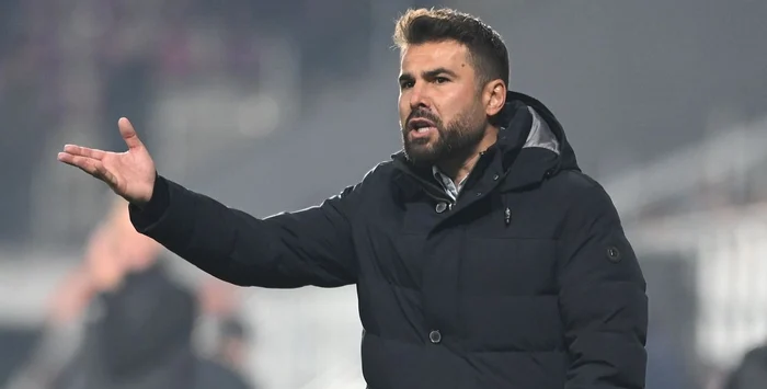 Adrian Mutu își caută locul în fotbalul românesc