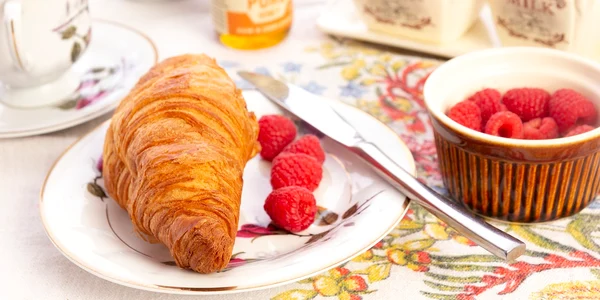 croissant 6562091 1280 jpg