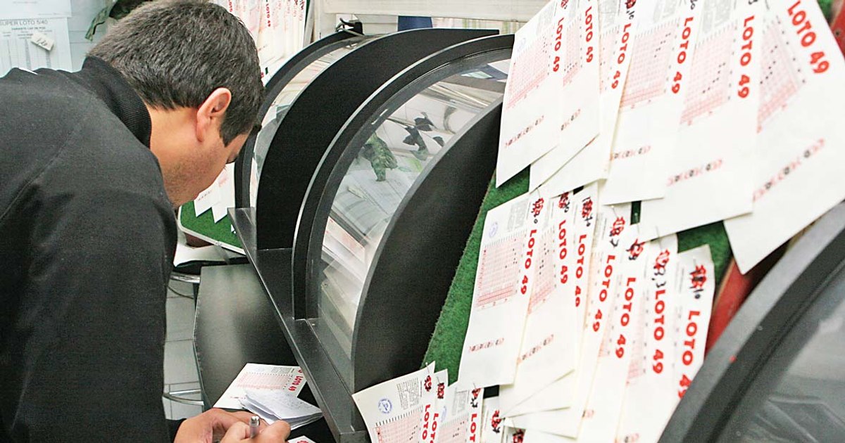 Noi trageri loto joi, 13 noiembrie. Report de aproape 7,5 milioane de euro la Joker