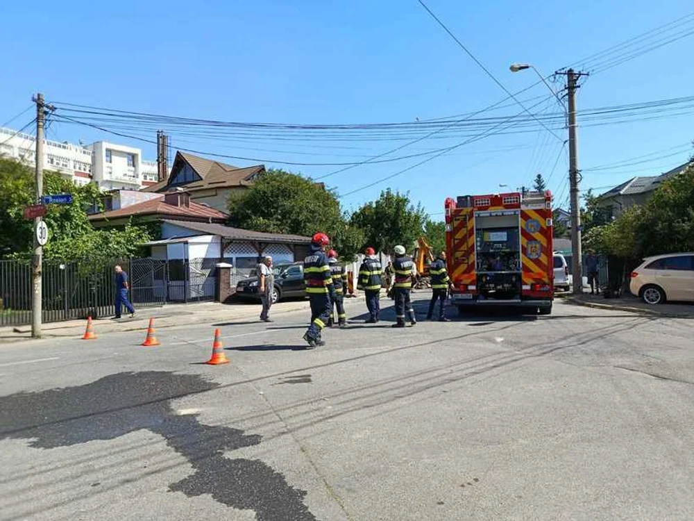 Țeavă de gaz, spartă de „Dorel” la Ploiești. Pe cine au anunțat muncitorii, în loc să sune la 112