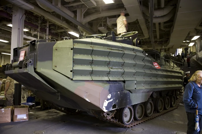 Amfibie AAV-7A1. Foto: Shutterstock