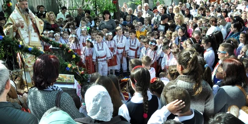 Imagine de la slujba specială de la Galaţi FOTO pr Rareş Bucur