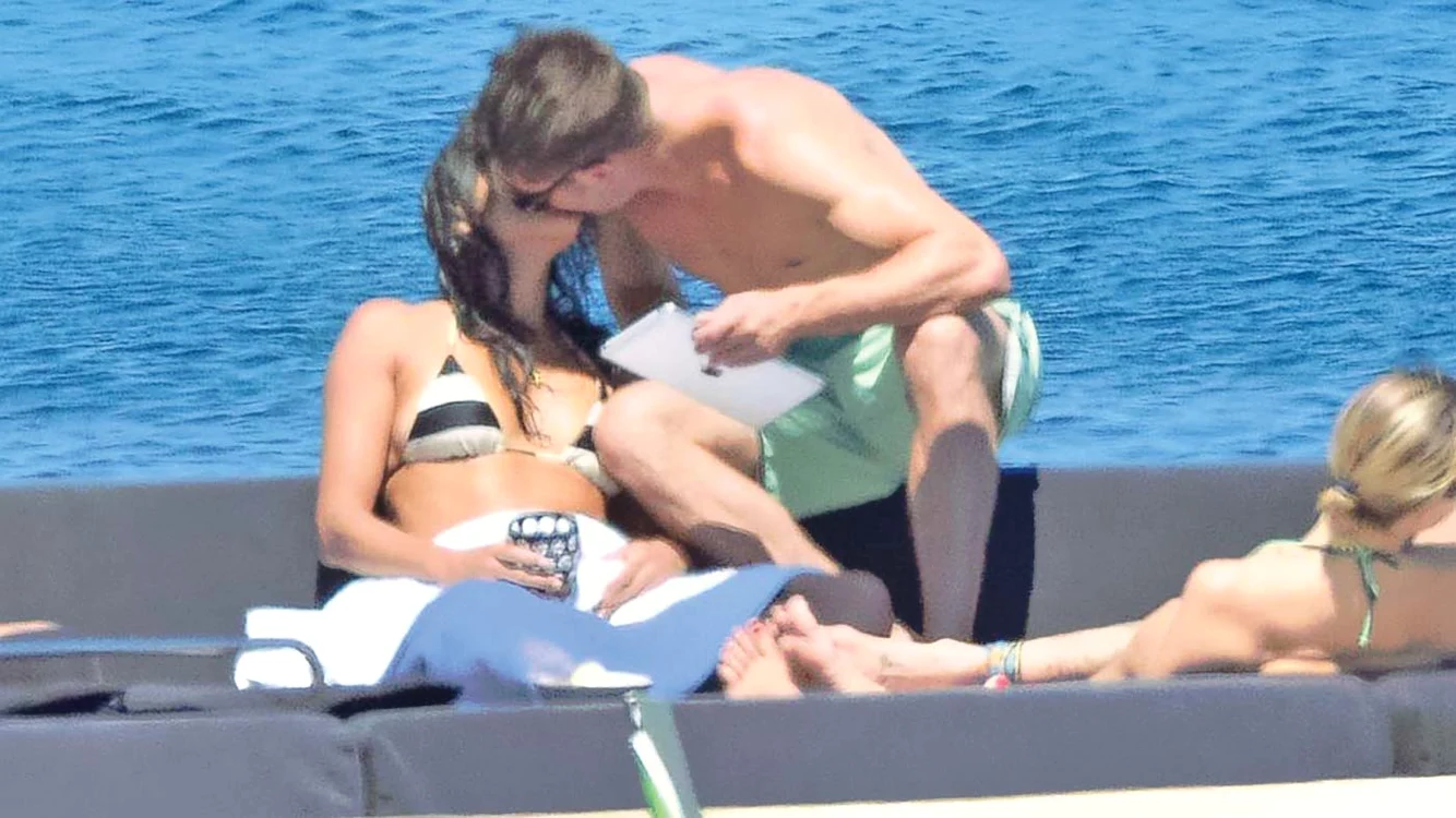 Actorii Zac Efron şi  Michelle Rodriguez şi-au trăit idila  foarte pasional
