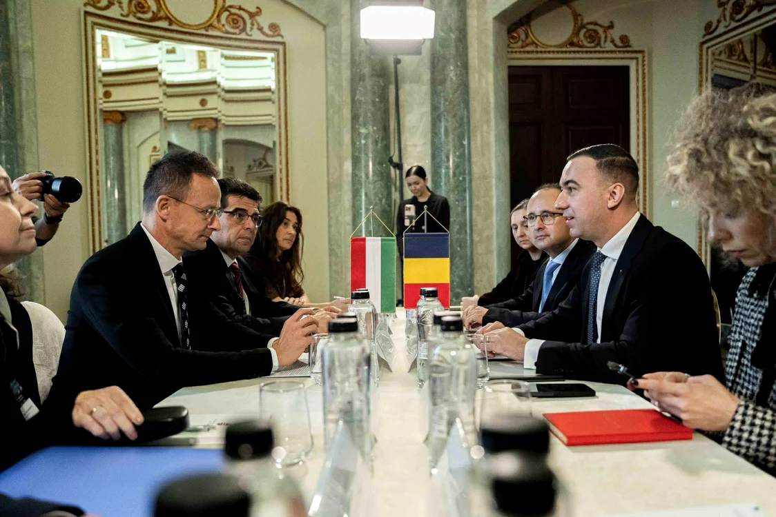Peter Szijjarto, discuţii cu Bogdan Ivan. FOTO: Facebook/Peter Szijjarto