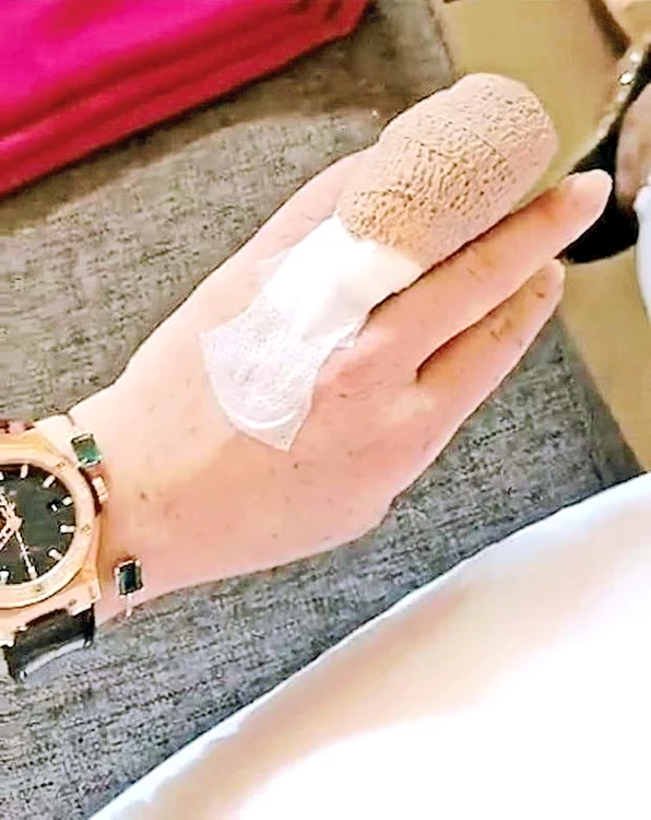 Lindsay Lohan s-a accidentat pe puntea unui iaht de lux