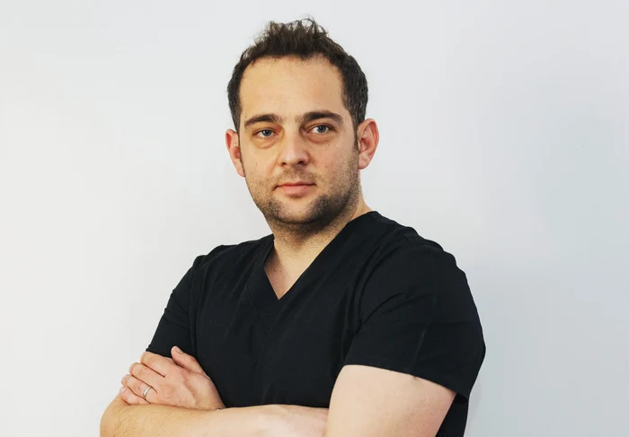 CRISTIAN PAPARAU, MEDIC LEGIST, FOTO FACEBOOK