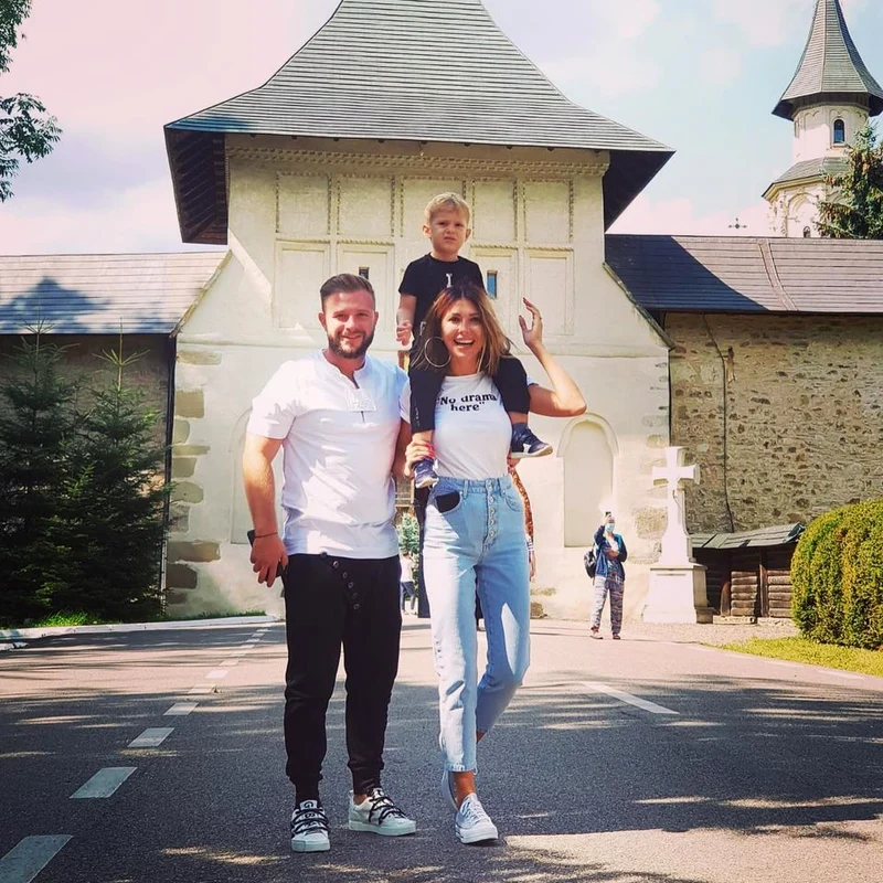 2 ilinca vandici mama a soua oara 3 jpg jpeg