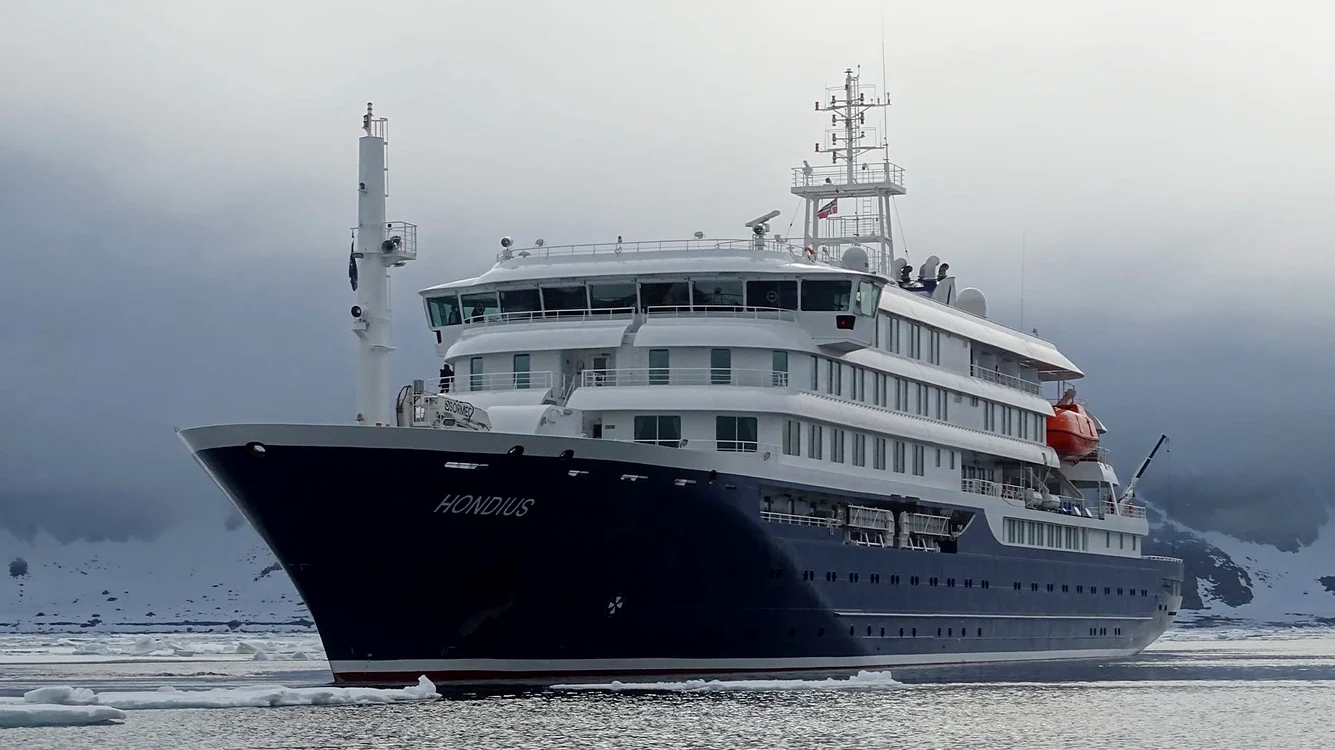 MV Hondius a plecat din Ushuaia, Argentina, în luna martie FOTO Antartica Cruises