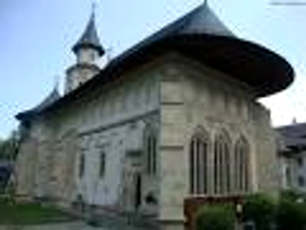 
    Biserica ”Adormirea Maicii Domnului”Sursa Foto: Creștin ortodox  