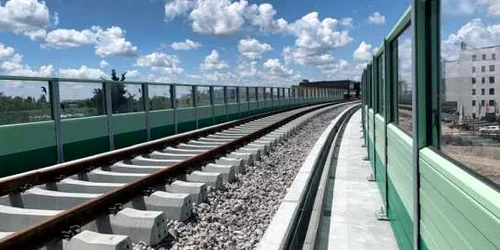 2 cale ferata gara N otopeni