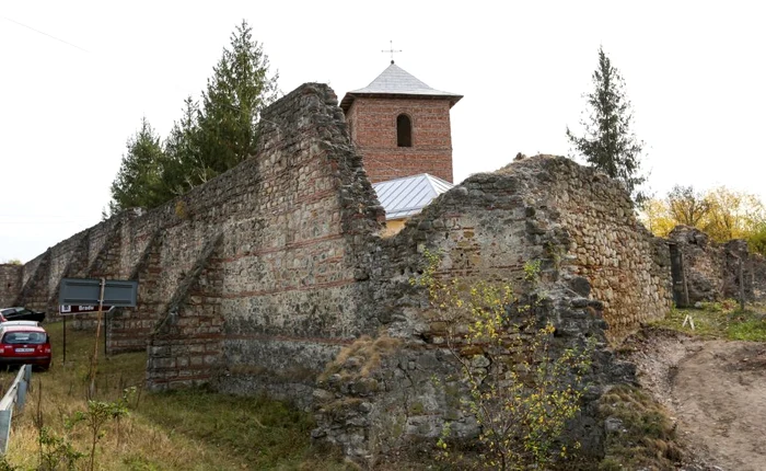 Mănăstirea-cetate se află în Tisău. SURSA Arhiepiscopia Buzăului și Vrancei