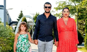 Oana Roman și Marius Elisei  sunt mândri de fiica lor, Isabela Sursa: Instagram