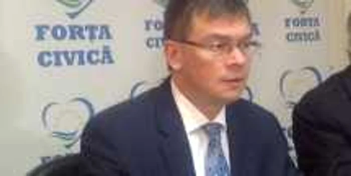 Mihai Răzvan Ungureanu poate fi candidatul dreptei pentru preşedinţie