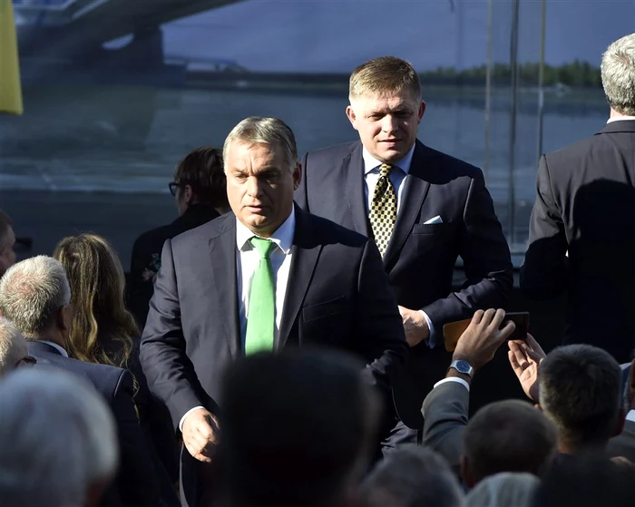 Premierul Ungariei Vikttor Orban și Omologul său slovac, Robert Fico/ FOTO:EPA:EFE