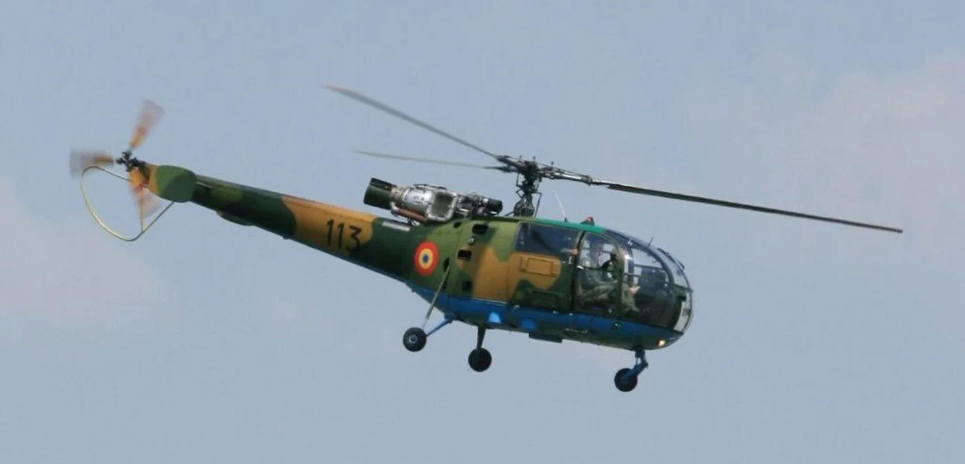 IAR 316 este un elicopter de antrenament produs de Industria Aeronautică Română