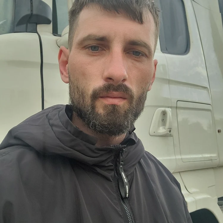 Ioan Pintaru, românul care a înjunghit o fetiță de 11 ani, în Londra. FOTO Facebook