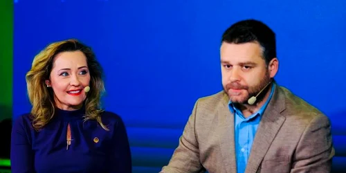 elena lasconi ciprian ciucu foto facebook lasconi jpg