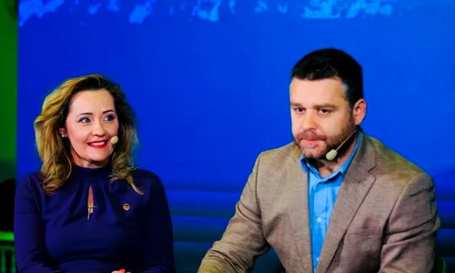 elena lasconi ciprian ciucu foto facebook lasconi jpg