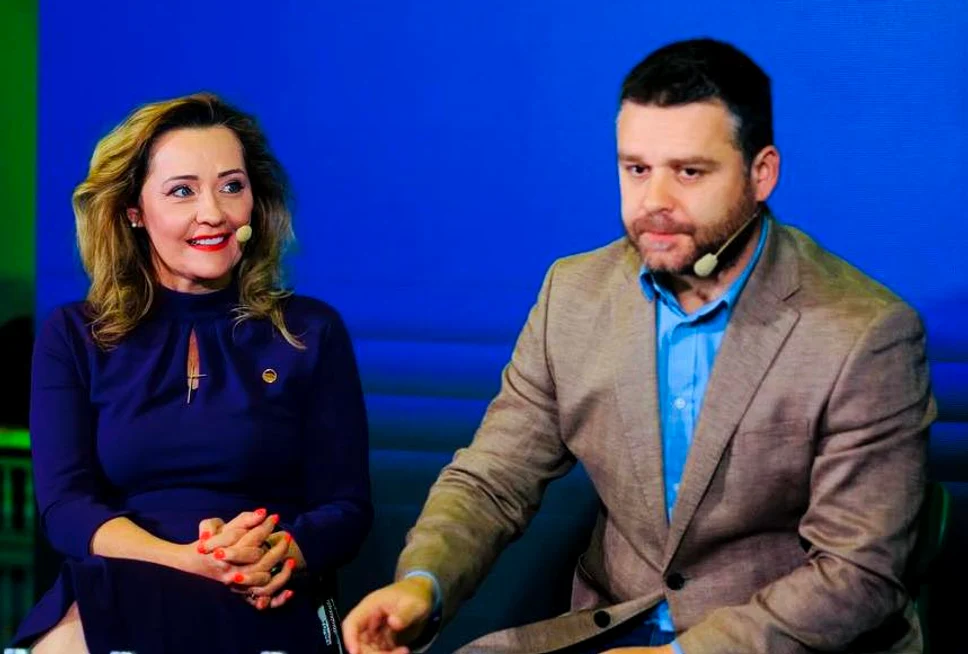 Elena Lasconi alături de Ciprian Ciucu FOTO: Facebook / Elena Lasconi