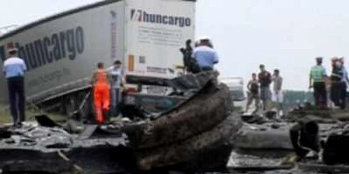 Pasagerul din autocamion a murit decapitat în urma impactului cu un tir bulgăresc