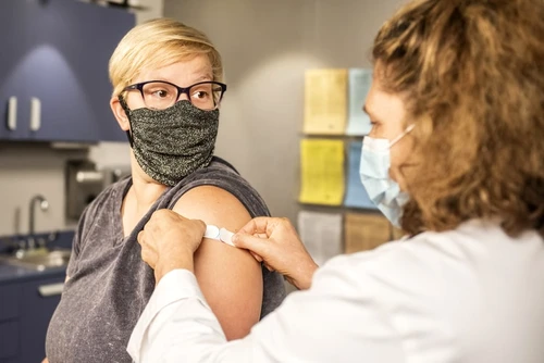 Vaccinarea este încetinită în zonele ruraleFOTO: Unsplash.com