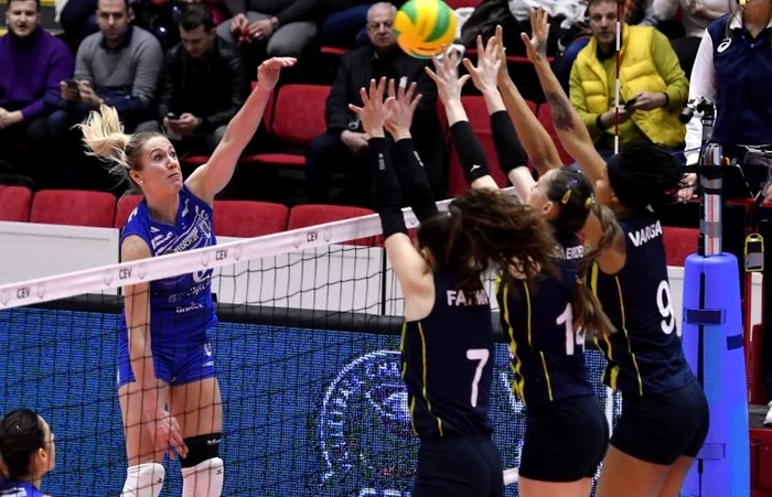 Maret Balkestein-Grothues, în atac