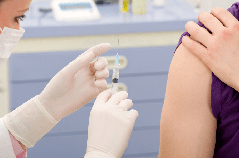 Românii se vor putea vaccina împotriva gripei la farmacie