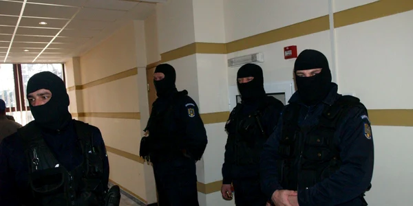 Traficantul va fi audiat astăzi la DIICOT Ploiești. Foto arhivă Adevărul Ploiești
