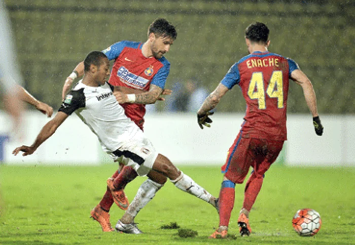 Duelul dintre Steaua şi Astra ar putea fi decis de la distanţă de ASA