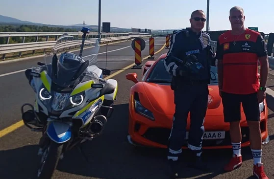 Un austriac prins cu 230 km/h a dat în judecată Poliția Română FOTO Facebook/Valer Kovacs