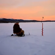 Pescuitul la copcă  Foto Fiskeavisen no Pixabay jpg