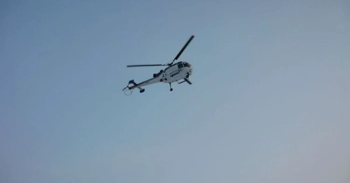 Elicopterul Unității Speciale de Aviație i-a ajutat să primească alimente