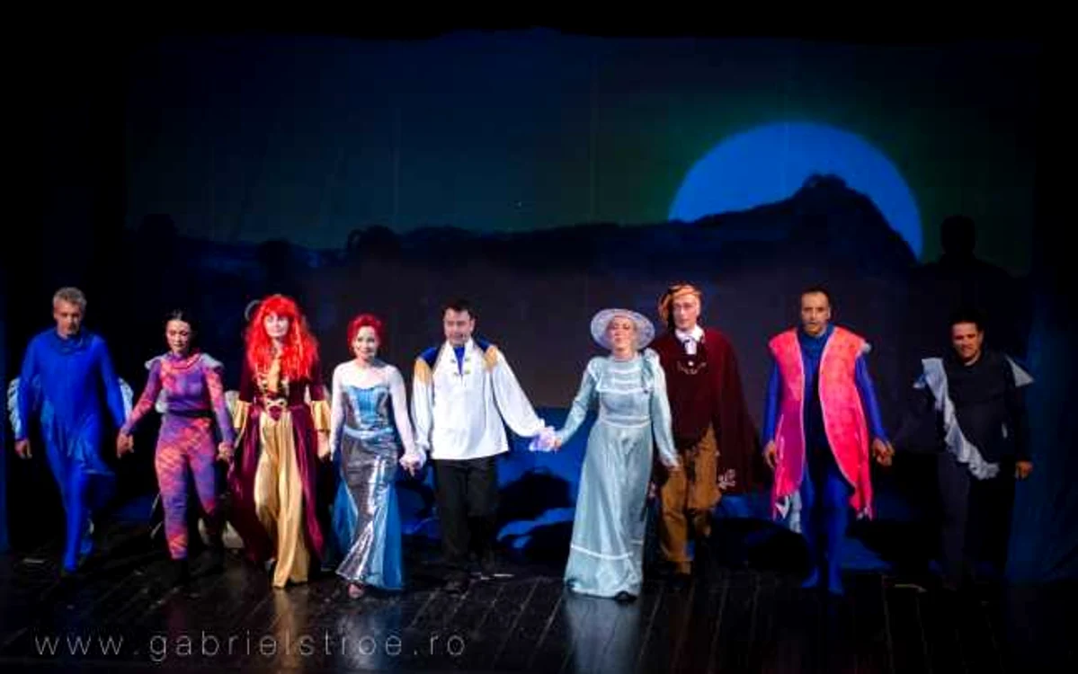 Actorii din spectacolul „Mica Sirenă” FOTO Teatrul de Păpuşi „Gulliver” Galaţi