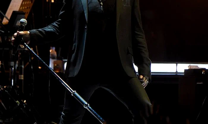 Bono Paris jpeg