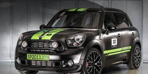 MINI John Cooper Works Countryman Dakar 1